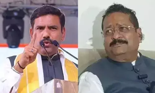 Photo of BY Vijayendra and Basangouda Patil Yatnal