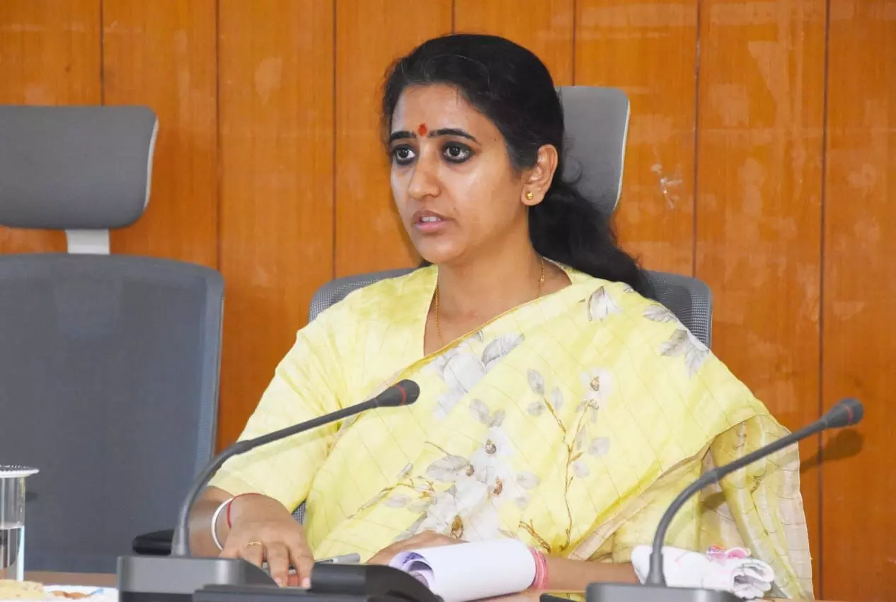 ಮಹಿಳೆಯರ ಮೇಲಿನ ದೌರ್ಜನ್ಯ ಪ್ರಕರಣಗಳು ಕಾಲಮಿತಿಯೊಳಗೆ ಇತ್ಯರ್ಥಗೊಳಿಸಿ: ಬೀದರ್ ಜಿಲ್ಲಾಧಿಕಾರಿ ಶಿಲ್ಪಾ ಶರ್ಮಾ ಮಹಿಳೆಯರ ಮೇಲಿನ ದೌರ್ಜನ್ಯ ಪ್ರಕರಣಗಳು ಕಾಲಮಿತಿಯೊಳಗೆ ಇತ್ಯರ್ಥಗೊಳಿಸಿ: ಬೀದರ್ ಜಿಲ್ಲಾಧಿಕಾರಿ ಶಿಲ್ಪಾ ಶರ್ಮಾ