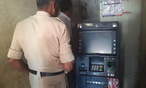 ಕಲಬುರಗಿ | ವಿದ್ಯುತ್ ಶಾರ್ಟ್ ಸರ್ಕ್ಯೂಟ್ ನಿಂದಾಗಿ ಎಟಿಎಂ ಹಾನಿ