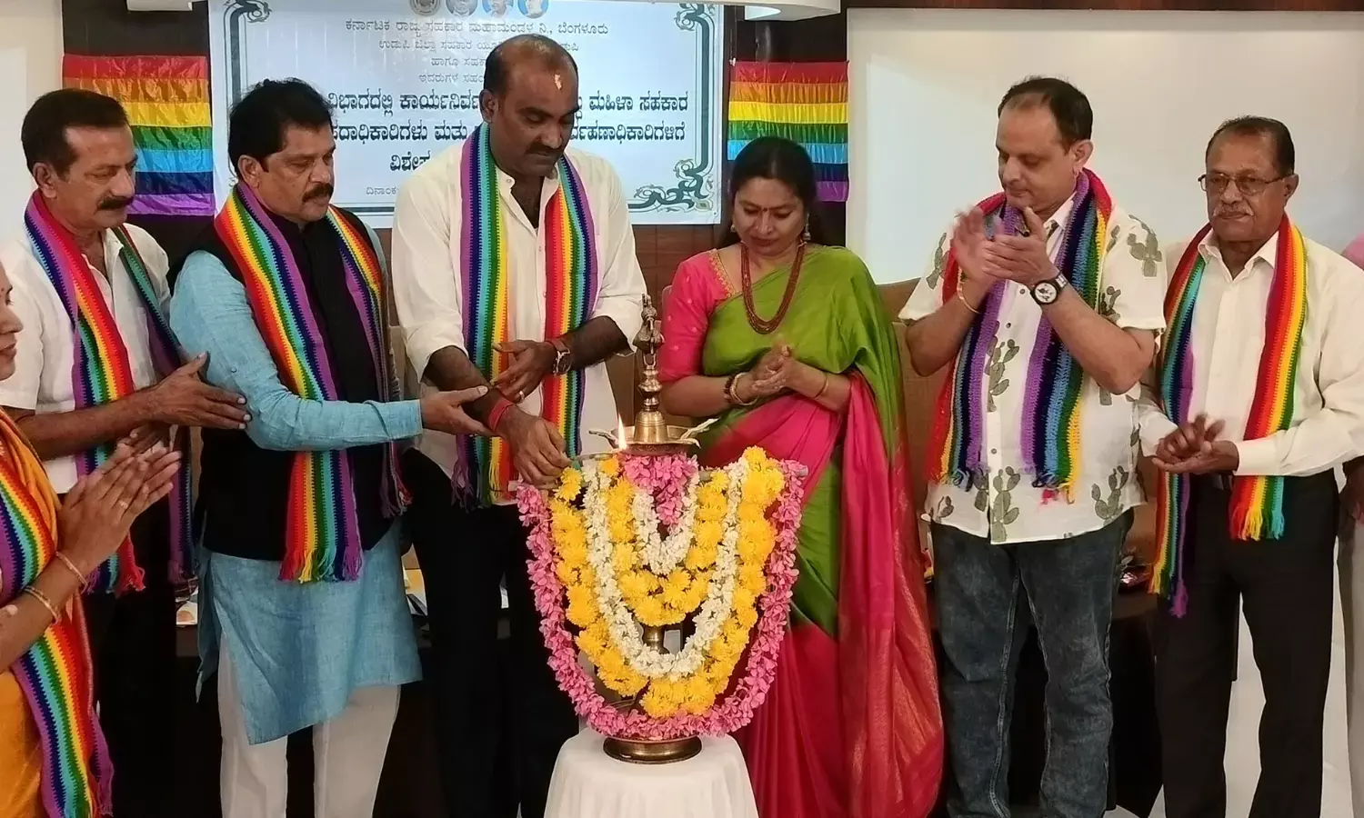 ‘ಮಹಿಳೆಯರು ಸಹಕಾರಿ ಕ್ಷೇತ್ರದಲ್ಲಿ ಹೆಚ್ಚೆಚ್ಚು ತೊಡಗಿಸಿಕೊಳ್ಳಬೇಕು’