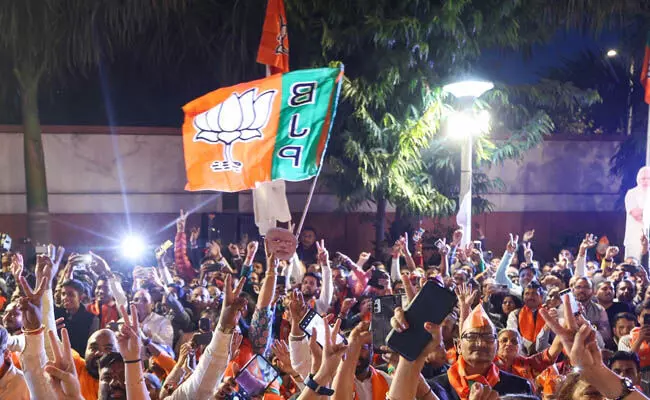 ಭರವಸೆಗಳ ಮಹಾಪೂರ: ದೆಹಲಿ ಹೊಸ ಸರ್ಕಾರದ ಮುಂದಿದೆ ದೊಡ್ಡ ಸವಾಲು