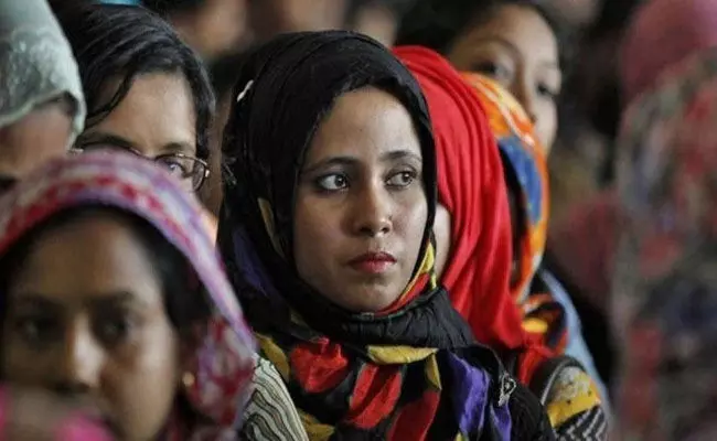 ಲಾಡ್ಕಿ ಬಹಿನ್ ಯೋಜನೆಯ ಫಲಾನುಭವಿಗಳ ಸಂಖ್ಯೆಯಲ್ಲಿ 5 ಲಕ್ಷ ಇಳಿಕೆ! ಲಾಡ್ಕಿ ಬಹಿನ್ ಯೋಜನೆಯ ಫಲಾನುಭವಿಗಳ ಸಂಖ್ಯೆಯಲ್ಲಿ 5 ಲಕ್ಷ ಇಳಿಕೆ!