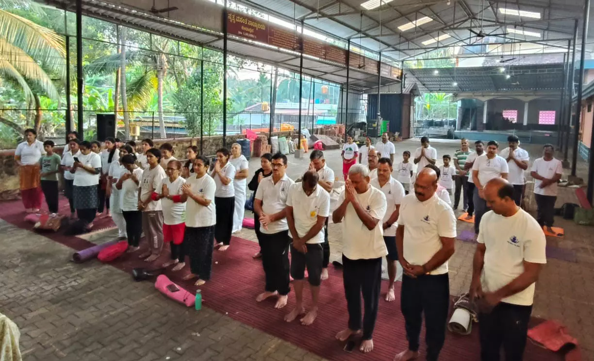 ಕುಂದಾಪುರ: ಸೂರ್ಯ ನಮಸ್ಕಾರ ಯಜ್ಞ ಕಾರ್ಯಕ್ರಮ ಕುಂದಾಪುರ: ಸೂರ್ಯ ನಮಸ್ಕಾರ ಯಜ್ಞ ಕಾರ್ಯಕ್ರಮ