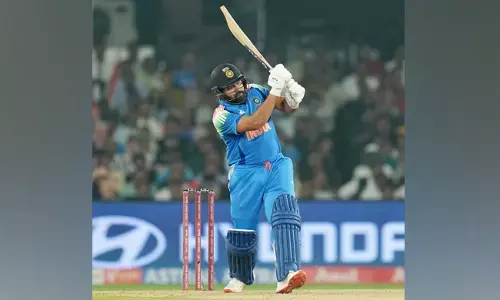 ಹಳಿಗೆ ಮರಳಿದ ರೋʼಹಿಟ್ʼ ಶರ್ಮಾ, ಆಕರ್ಷಕ ಶತಕ