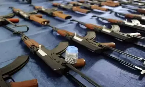 ಮಣಿಪುರ: ಭದ್ರತಾ ಪಡೆಗಳ ಶಸ್ತ್ರಾಸ್ತ್ರಗಳನ್ನು ದೋಚಿದ ಬಂದೂಕುಧಾರಿಗಳು