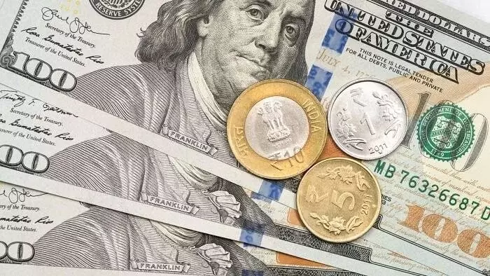 ಡಾಲರ್ ಎದುರು 87.94 ಸಾರ್ವಕಾಲಿಕ ಕನಿಷ್ಠ ಮಟ್ಟಕ್ಕೆ ಕುಸಿದ ರೂಪಾಯಿ ಮೌಲ್ಯ