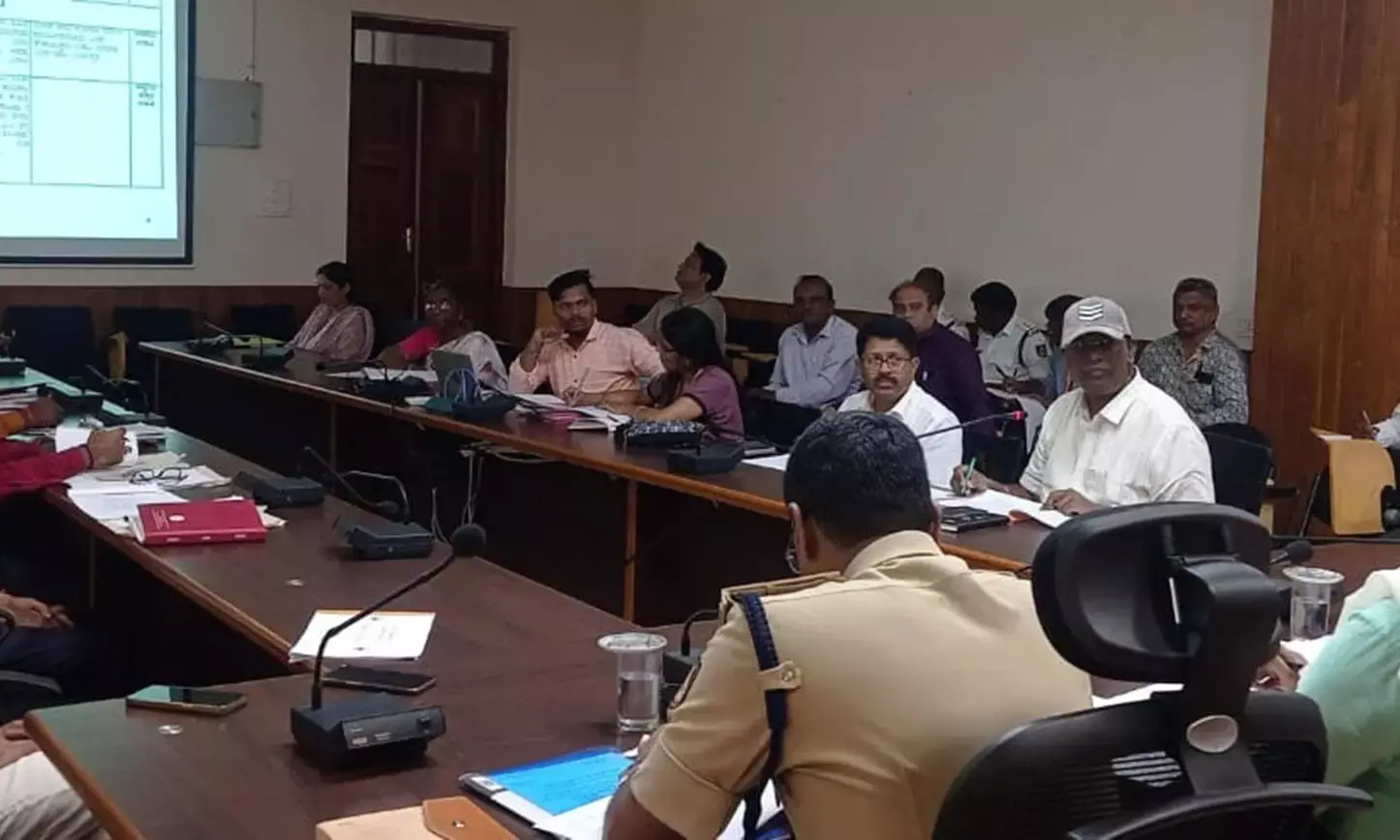 ಉಡುಪಿ ನಗರ ವ್ಯಾಪ್ತಿಯ 58 ವಾಣಿಜ್ಯ ಕಟ್ಟಡಗಳ ಎದುರೇ ರಸ್ತೆ ಮೇಲೆ ವಾಹನಗಳ ಪಾರ್ಕಿಂಗ್: ಡಿಸಿ ವಿದ್ಯಾಕುಮಾರಿ