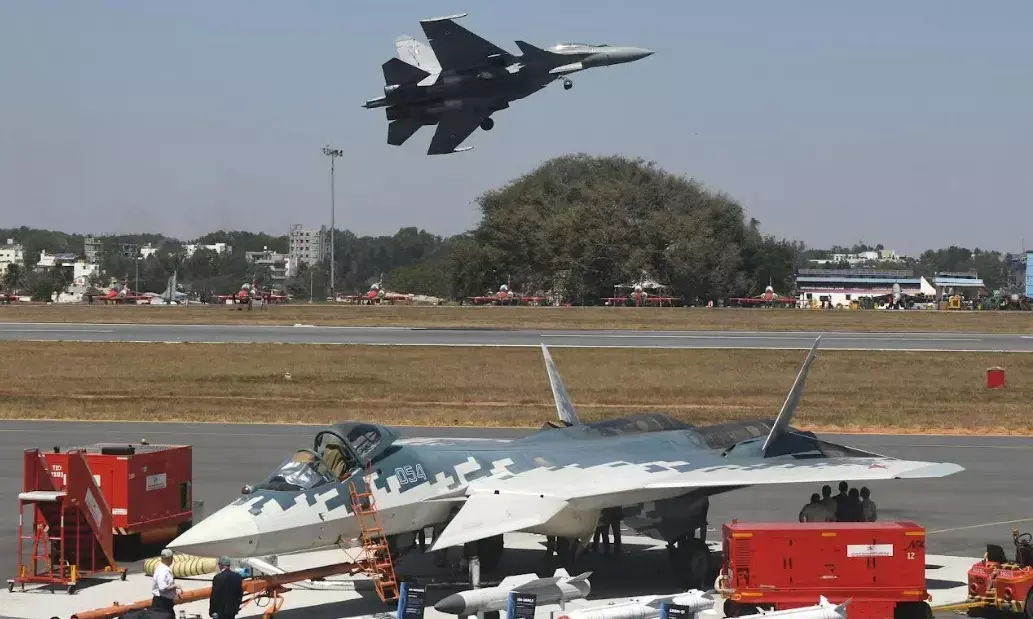 ಏರೋ ಇಂಡಿಯಾ ವೈಮಾನಿಕ ಪ್ರದರ್ಶನ | ಮಂಗಳವಾರದಂದು 20ಕ್ಕೂ ಅಧಿಕ ಯುದ್ದ ವಿಮಾನ ಹಾರಾಟ