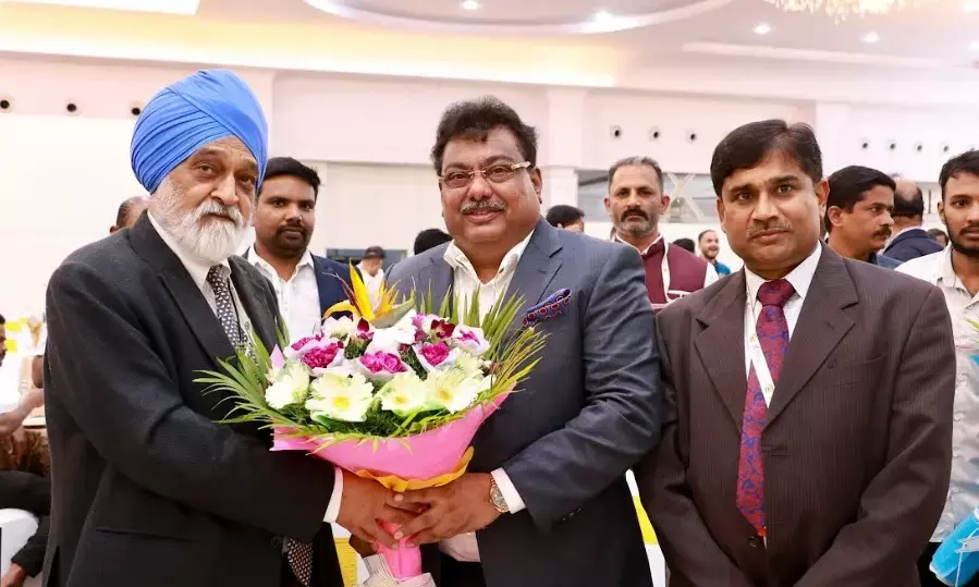 ಅಭಿವೃದ್ಧಿ ಹಂಚಿಕೆಗಾಗಿ ದೊಡ್ಡ ರಾಜ್ಯಗಳ ವಿಭಜನೆ ಅಗತ್ಯ: ಮಾಂಟೆಕ್ ಸಿಂಗ್ ಅಹ್ಲುವಾಲಿಯಾ