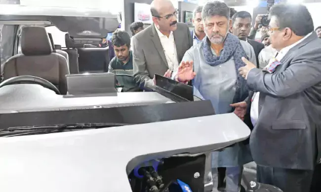 ಜಾಗತಿಕ ಹೂಡಿಕೆ ಸಮಾವೇಶ | ʼಸ್ವಯಂಚಾಲಿತ ಕಾರುʼ ಸಂಚಾರ ಕ್ಷೇತ್ರದಲ್ಲಿನ ಬಹುದೊಡ್ಡ ತಂತ್ರಜ್ಞಾನವಾಗಲಿದೆ : ಸಂತೋಷ್ ಅಯ್ಯರ್