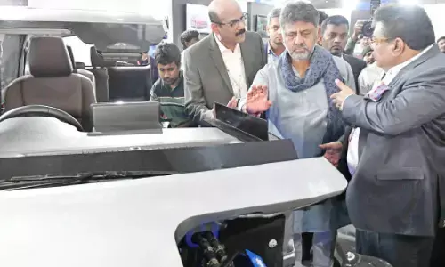 ಜಾಗತಿಕ ಹೂಡಿಕೆ ಸಮಾವೇಶ | ʼಸ್ವಯಂಚಾಲಿತ ಕಾರುʼ ಸಂಚಾರ ಕ್ಷೇತ್ರದಲ್ಲಿನ ಬಹುದೊಡ್ಡ ತಂತ್ರಜ್ಞಾನವಾಗಲಿದೆ : ಸಂತೋಷ್ ಅಯ್ಯರ್