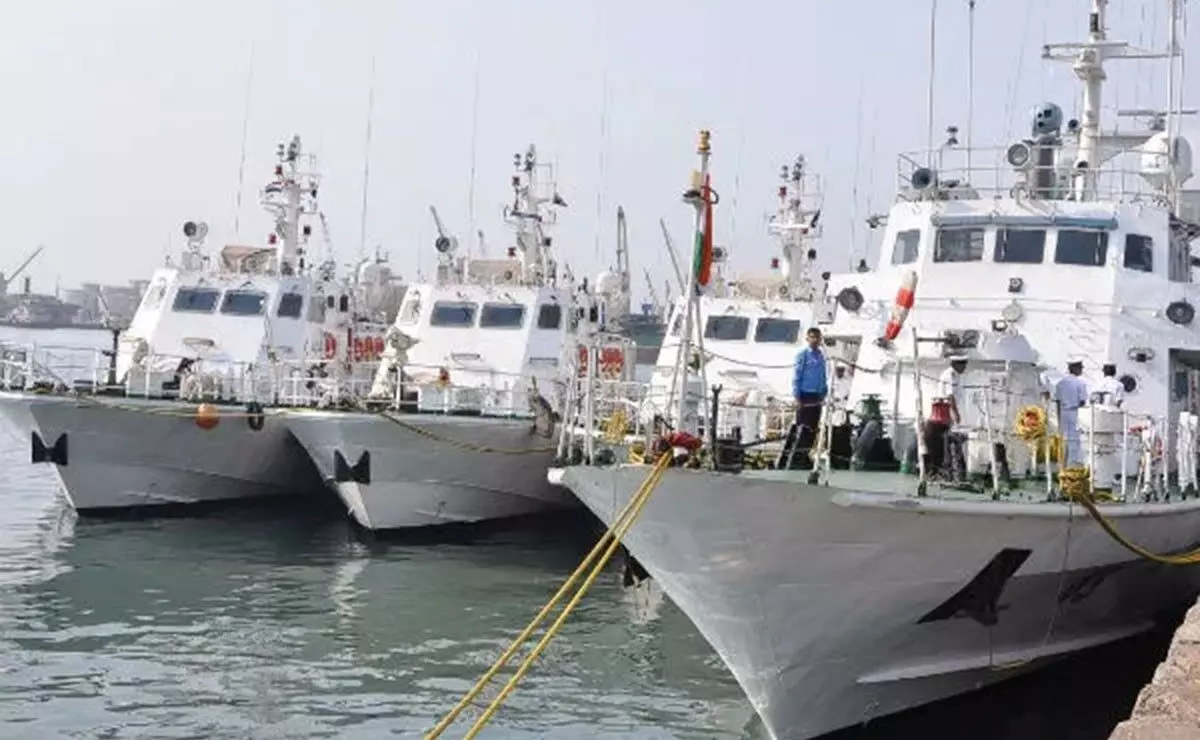 ಇಲಾಖೆಯಲ್ಲಿ ಆರ್ಥಿಕ ಮಿತವ್ಯಯಕ್ಕಾಗಿ ಇಂಧನ ಬಳಕೆ ಮಿತಿ ಕಡಿತ| ಕರಾವಳಿ ಕಾವಲು ಪಡೆಗೆ ಕಡಲ ತೀರದ ಭದ್ರತೆಯಲ್ಲಿ ಭಾರೀ ಸವಾಲು