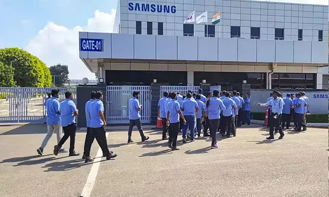 ಸ್ಯಾಮ್ ಸಂಗ್ ನೌಕರರು ಹಾಗೂ ಆಡಳಿತ ಮಂಡಳಿ ನಡುವಿನ ಮಾತುಕತೆ ಮತ್ತೊಮ್ಮೆ ವಿಫಲ: ಪ್ರತಿಭಟನೆ ಮುಂದುವರಿಕೆ