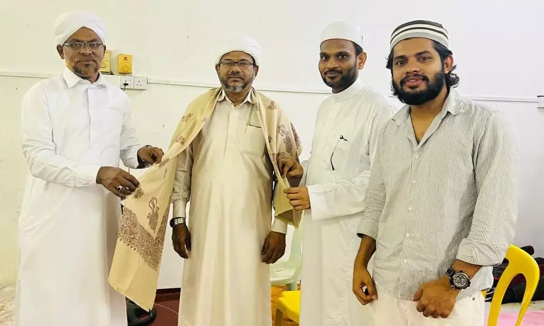 ಮಲೇಷಿಯಾ ಕೆಸಿಎಫ್ ವತಿಯಿಂದ ಝೈನಿ ಕಾಮಿಲ್‌ಗೆ ಸನ್ಮಾನ