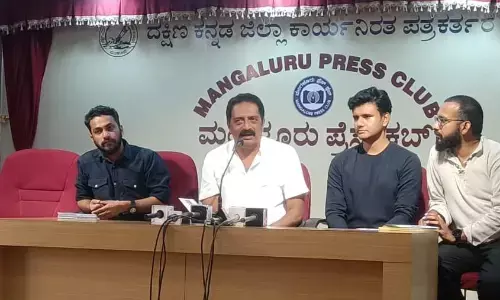 ಧಾರ್ಮಿಕ ವಿಚಾರದಲ್ಲಿ ರಾಜಕಾರಣ ಮಾಡುವವರು ನಿಜವಾದ ಹಿಂದೂಗಳಲ್ಲ: ಪ್ರಕಾಶ್ ರಾಜ್