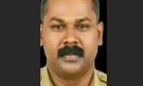 ನಾರ್ಶ: ಈ.ಡಿ. ಅಧಿಕಾರಿಗಳ ಸೋಗಿನಲ್ಲಿ ಉದ್ಯಮಿಯ ಮನೆ ದರೋಡೆ ಪ್ರಕರಣ: ಪೊಲೀಸ್ ಅಧಿಕಾರಿಯೊಬ್ಬನ ಬಂಧನ