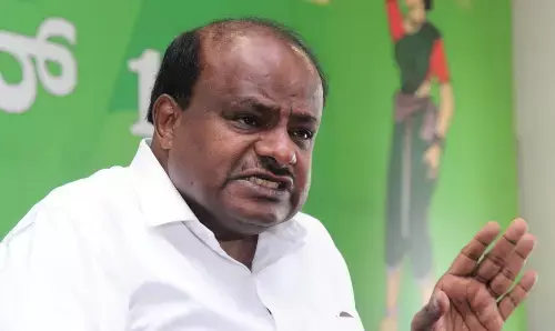 ಕೇಂದ್ರ ಸಚಿವ ಎಚ್‍ಡಿಕೆ ವಿರುದ್ಧ ಭೂ ಕಬಳಿಕೆ ಆರೋಪ :  ಕಂದಾಯ ಇಲಾಖೆಯಿಂದ ಸರ್ವೇ ಕಾರ್ಯ ಚುರುಕು