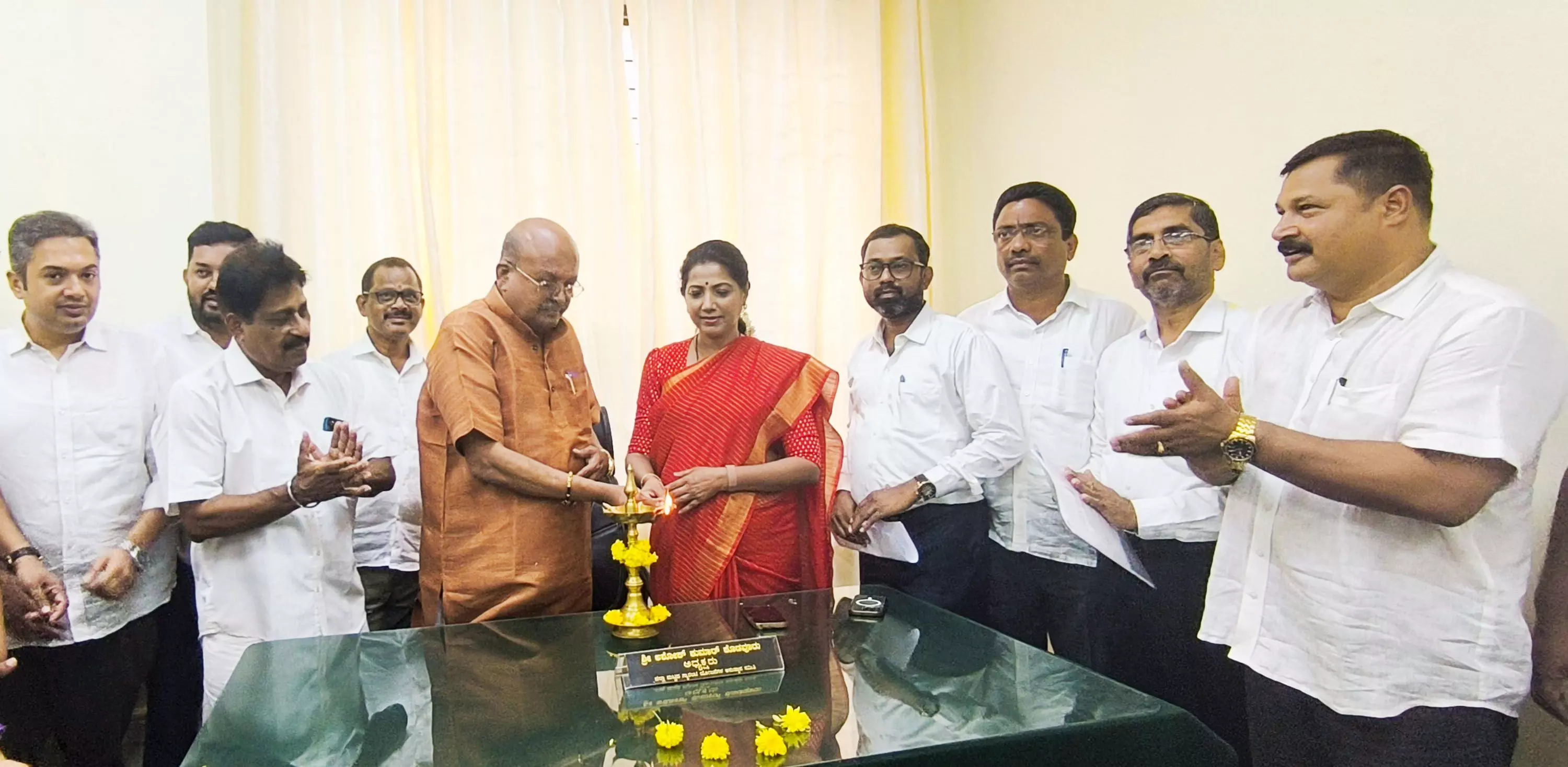 ಉಡುಪಿ ಜಿಲ್ಲಾ ಗ್ಯಾರಂಟಿ ಯೋಜನಾ ಸಮಿತಿ ಕಚೇರಿ ಉದ್ಘಾಟನೆ ಉಡುಪಿ ಜಿಲ್ಲಾ ಗ್ಯಾರಂಟಿ ಯೋಜನಾ ಸಮಿತಿ ಕಚೇರಿ ಉದ್ಘಾಟನೆ