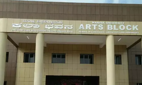 ಮಂಡ್ಯ ವಿವಿ ವಿಲೀನ ನಿರ್ಣಯ ಕೈಬಿಡಲು ಒತ್ತಾಯ