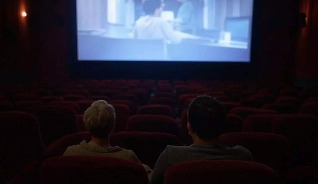 ದೀರ್ಘಕಾಲ ಜಾಹೀರಾತು ಪ್ರದರ್ಶಿಸಿದ್ದಕ್ಕೆ ಪಿವಿಆರ್ ಚಿತ್ರಮಂದಿರಕ್ಕೆ ಬಿತ್ತು ದಂಡ! ದೀರ್ಘಕಾಲ ಜಾಹೀರಾತು ಪ್ರದರ್ಶಿಸಿದ್ದಕ್ಕೆ ಪಿವಿಆರ್ ಚಿತ್ರಮಂದಿರಕ್ಕೆ ಬಿತ್ತು ದಂಡ!