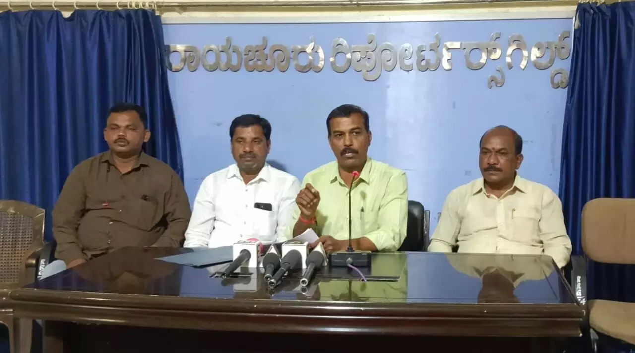 ಎಸ್.ಟಿ ನಕಲಿ ಪ್ರಮಾಣ ಪತ್ರ ತಡೆಯಲು ಆಯೋಗ ರಚಿಸಿ: ರಘುವೀರ್ ನಾಯಕ ಎಸ್.ಟಿ ನಕಲಿ ಪ್ರಮಾಣ ಪತ್ರ ತಡೆಯಲು ಆಯೋಗ ರಚಿಸಿ: ರಘುವೀರ್ ನಾಯಕ