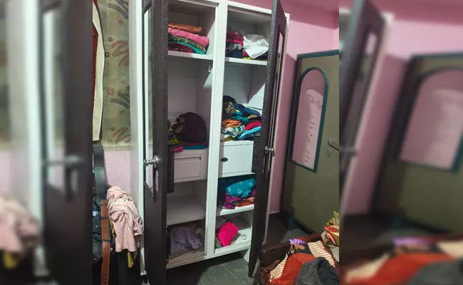 ರಾಯಚೂರು: ಮನೆ ಬೀಗ ಮುರಿದು ಚಿನ್ನ,-ಬೆಳ್ಳಿ ಹಣ ಕಳವು