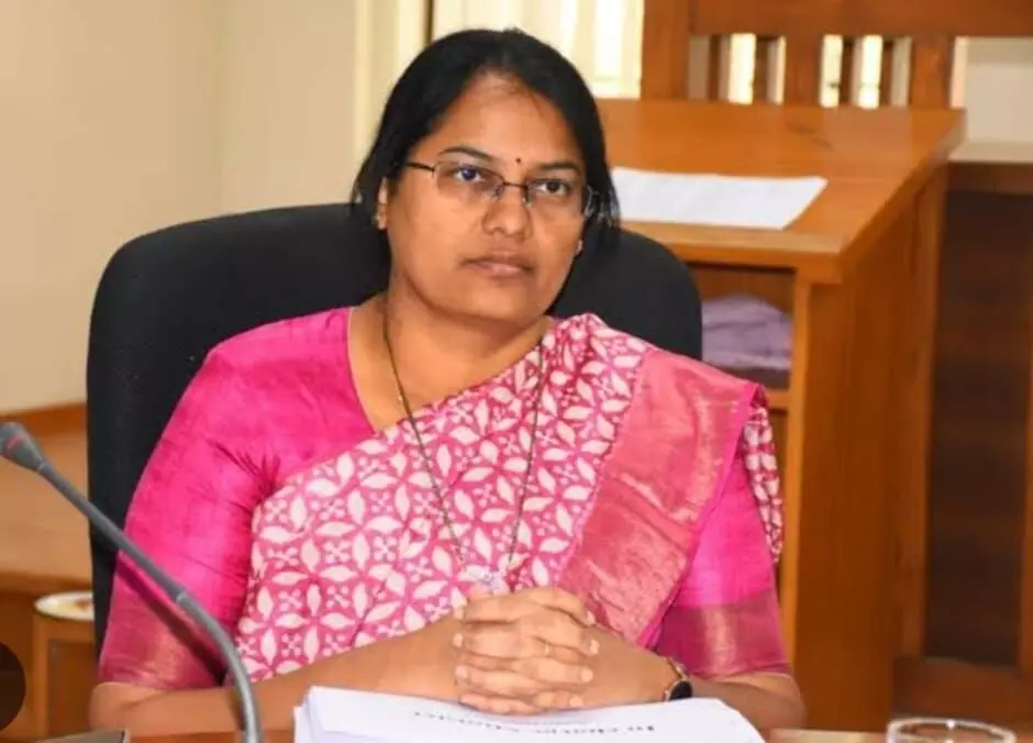 ಯಾದಗಿರಿ: ತಾಂತ್ರಿಕ ದೋಷದಿಂದ ಹತ್ತಿ ಖರೀದಿ ತಾತ್ಕಾಲಿಕ ಸ್ಥಗಿತ ಯಾದಗಿರಿ: ತಾಂತ್ರಿಕ ದೋಷದಿಂದ ಹತ್ತಿ ಖರೀದಿ ತಾತ್ಕಾಲಿಕ ಸ್ಥಗಿತ