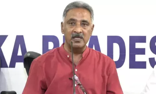 ವಿಜಯೇಂದ್ರ ವಿದೂಷಕನ ಪಾತ್ರ ಹಾಕಿದರೆ ಜನರ ಮನ್ನಣೆ ಸಿಗಬಹುದು : ರಮೇಶ್ ಬಾಬು ಲೇವಡಿ