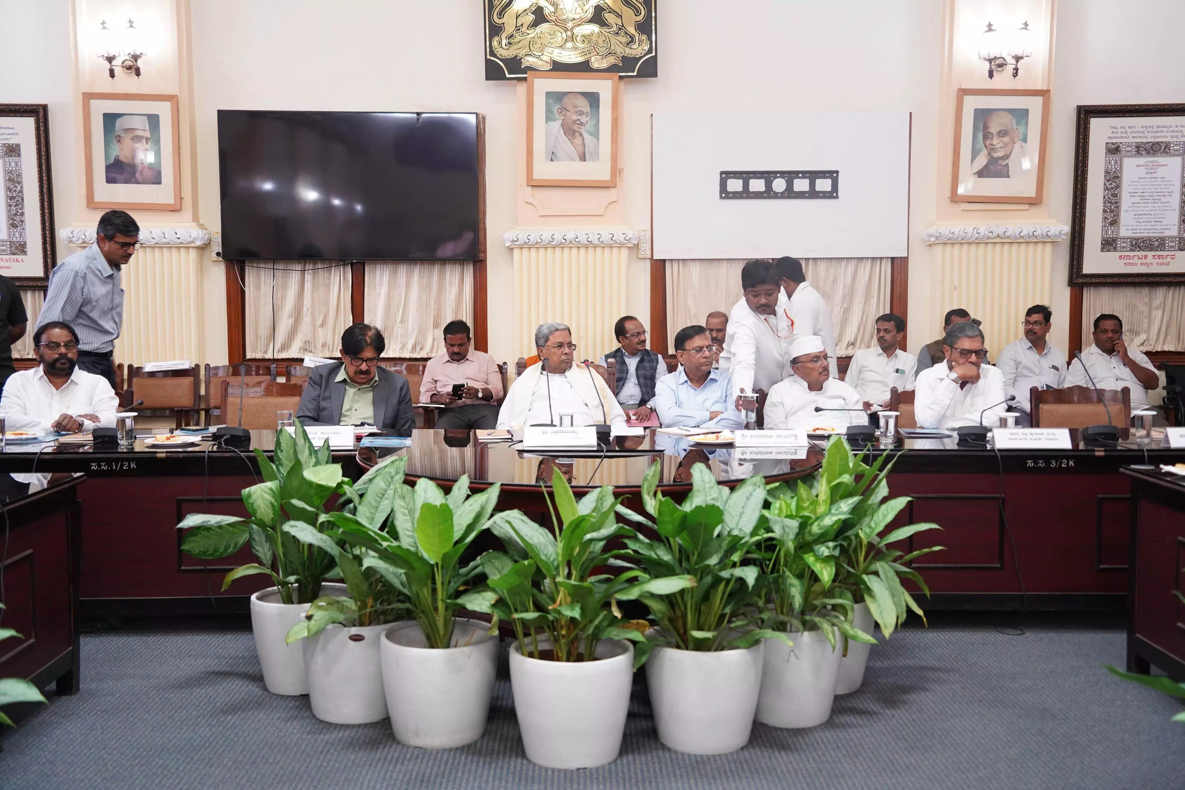 ಹೊಸ ಪ್ರವಾಸೋದ್ಯಮ ನೀತಿ: ವಾಣಿಜ್ಯ ಸಂಘ-ಸಂಸ್ಥೆಗಳಿಂದ ಮೆಚ್ಚುಗೆ ಹೊಸ ಪ್ರವಾಸೋದ್ಯಮ ನೀತಿ: ವಾಣಿಜ್ಯ ಸಂಘ-ಸಂಸ್ಥೆಗಳಿಂದ ಮೆಚ್ಚುಗೆ