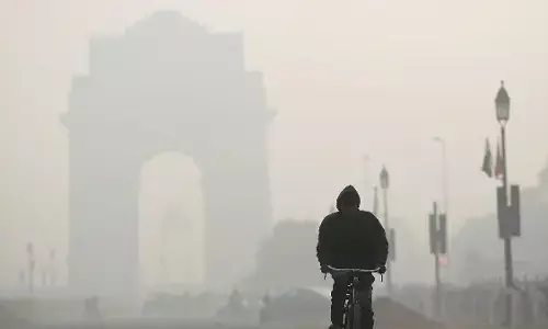 ವಾಯುಮಾಲಿನ್ಯ ಪ್ರಮಾಣದಲ್ಲಿ ಏರಿಕೆ: ದಿಲ್ಲಿ ನಿವಾಸಿಗಳ ಆರೋಗ್ಯ ವಿಮೆ ಕಂತಿನ ಮೊತ್ತದಲ್ಲಿ ಹೆಚ್ಚಳ ಸಾಧ್ಯತೆ