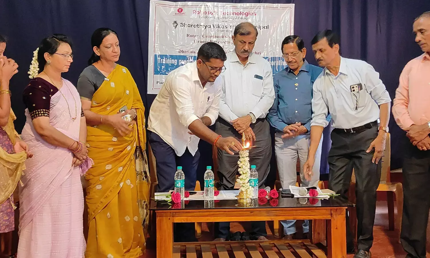 ಕೃತಕ ಆಭರಣ, ಕರಕುಶಲ ವಸ್ತುಗಳ ತರಬೇತಿ ಉದ್ಘಾಟನೆ