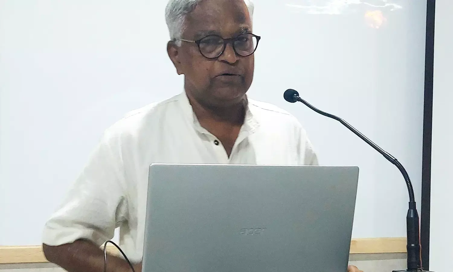 ಶಾಸ್ತ್ರೀಯ ಕನ್ನಡ ಕೇಂದ್ರದ ಸ್ವಾಯತತ್ತೆಗೆ ಕೇಂದ್ರ ಸರಕಾರ ಭರವಸೆ: ಡಾ.ಬಿಳಿಮಲೆ