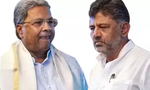 ಕಾಂಗ್ರೆಸ್ ನಾಯಕರು ಕಿತ್ತಾಡುತ್ತಿರುವುದೇಕೆ?