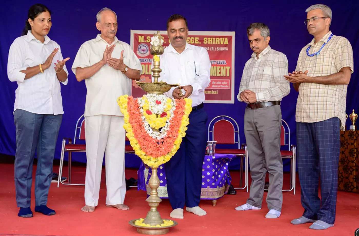 ಮಂಗಳೂರು ವಿವಿ ಪುರುಷ, ಮಹಿಳಾ ವಾಲಿಬಾಲ್: ಉಜಿರೆ ಎಸ್ಡಿಎಂ ಕಾಲೇಜು ತಂಡಗಳಿಗೆ ಅವಳಿ ಪ್ರಶಸ್ತಿ ಮಂಗಳೂರು ವಿವಿ ಪುರುಷ, ಮಹಿಳಾ ವಾಲಿಬಾಲ್: ಉಜಿರೆ ಎಸ್ಡಿಎಂ ಕಾಲೇಜು ತಂಡಗಳಿಗೆ ಅವಳಿ ಪ್ರಶಸ್ತಿ