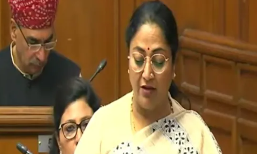 ದಿಲ್ಲಿ ವಿಧಾನಸಭೆ ಅಧಿವೇಶನ | ಅಬಕಾರಿ ನೀತಿ ಕುರಿತ ಸಿಎಜಿ ವರದಿ ಮಂಡಿಸಿದ ಸಿಎಂ ರೇಖಾ ಗುಪ್ತಾ