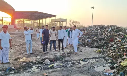 ಸಿಂಧನೂರು | ಕಸವಿಲೇವಾರಿ ಸಂಗ್ರಹ ಘಟಕಕ್ಕೆ ಎಂಎಲ್‍ಸಿ ಬಸನಗೌಡ ಬಾದರ್ಲಿ ಭೇಟಿ