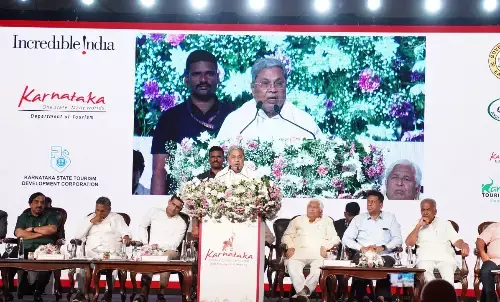 ‘ನಮ್ಮ ಕರ್ನಾಟಕ-ನಮ್ಮ ಹೆಮ್ಮೆ’ ರಾಜ್ಯವನ್ನು ಜಾಗತಿಕ ಪ್ರವಾಸೋದ್ಯಮ ತಾಣವನ್ನಾಗಿ ಬೆಳೆಸೋಣ : ಸಿಎಂ ಸಿದ್ದರಾಮಯ್ಯ