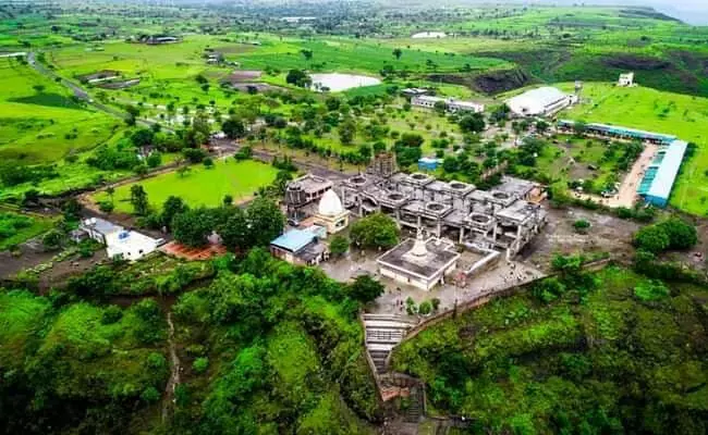 The Kanifnath Temple at Madhi The Kanifnath Temple at Madhi