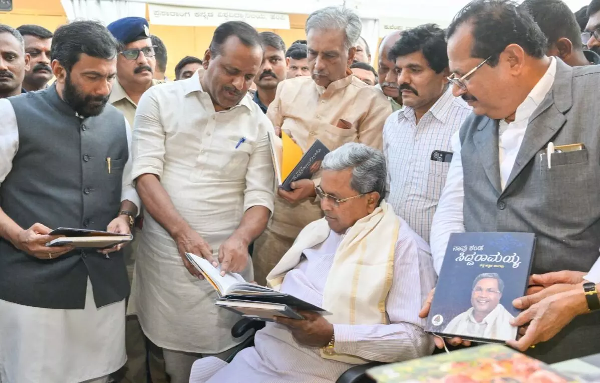 ಶಾಸಕರು ಪುಸ್ತಕ ಖರೀದಿಸಿ, ಕ್ಷೇತ್ರಗಳಿಗೆ ಪೂರೈಸಲಿ : ಯು.ಟಿ.ಖಾದರ್ ಶಾಸಕರು ಪುಸ್ತಕ ಖರೀದಿಸಿ, ಕ್ಷೇತ್ರಗಳಿಗೆ ಪೂರೈಸಲಿ : ಯು.ಟಿ.ಖಾದರ್