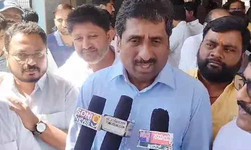 ಬೀದರ್ | ಪ್ರಯಾಗರಾಜ್ ಅಪಘಾತ ಪ್ರಕರಣ ; ಗಾಯಾಳುಗಳ ಆರೋಗ್ಯ ವಿಚಾರಿಸಿದ ಸಚಿವ ರಹೀಂ ಖಾನ್