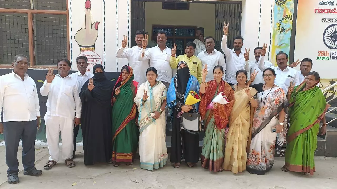 ಕಲಬುರಗಿ | ಚಿತ್ತಾಪುರ ಪುರಸಭೆ ಅಧ್ಯಕ್ಷರಾಗಿ ಅನ್ನಪೂರ್ಣ, ಉಪಾಧ್ಯಕ್ಷರಾಗಿ ಆತೀಯಾ ಬೇಗಂ ಆಯ್ಕೆ