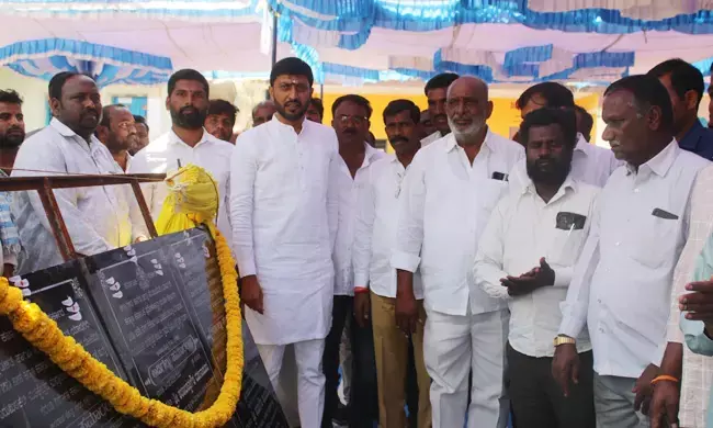 ಯಾದಗಿರಿ | 3 ಕೋಟಿ ರೂ. ವೆಚ್ಚದ ವಿವಿಧ ಅಭಿವೃದ್ಧಿ ಕಾಮಗಾರಿಗೆ ಶಾಸಕ ಶರಣಗೌಡ ಕಂದಕೂರ ಚಾಲನೆ