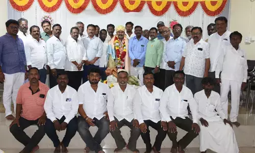 ಯಾದಗಿರಿ | ಕಾಂಗ್ರೆಸ್ ಪಕ್ಷದ ಜಿಲ್ಲಾ ಪ್ರಧಾನ‌ ಕಾರ್ಯದರ್ಶಿಯಾಗಿ ನೇಮಕಗೊಂಡ ಮಾಳಿಕೇರಿ ಅವರಿಗೆ ಸನ್ಮಾನ