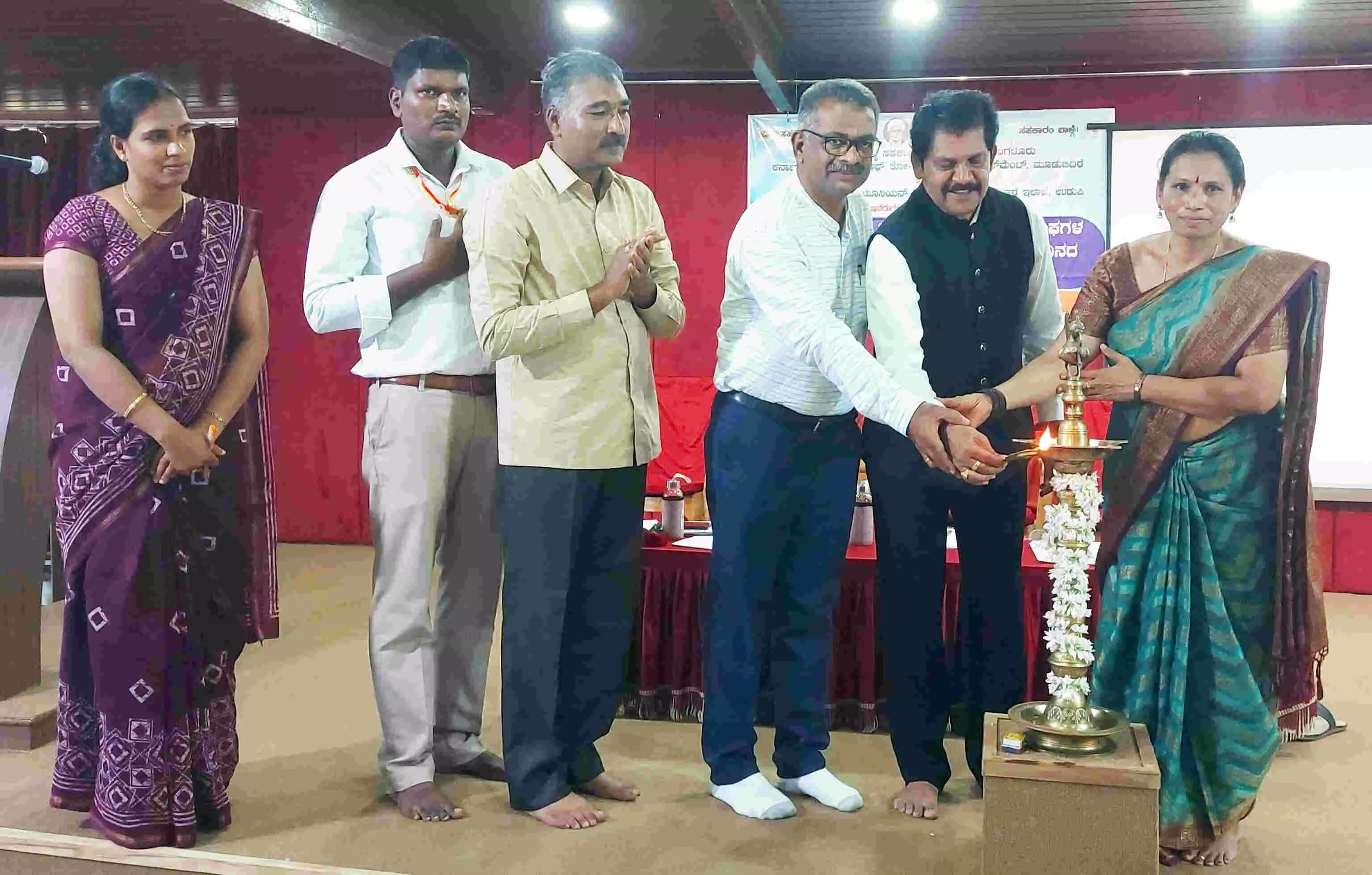 ಸಹಕಾರಿ ಸಂಸ್ಥೆಗಳ ಬೆಳವಣಿಗೆಗೆ ಸೇವೆ, ನಂಬಿಕೆ ಕಾರಣ: ರೇಣುಕಾ