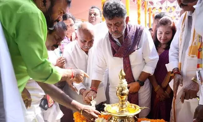 ನನ್ನ ಧಾರ್ಮಿಕ ವಿಚಾರದಲ್ಲಿ ಯಾರೇ ಲೆಕ್ಕಚಾರ ಹಾಕಲಿ, ನನಗದರ ಅವಶ್ಯಕತೆ ಇಲ್ಲ: ಡಿಕೆ ಶಿವಕುಮಾರ್ ನನ್ನ ಧಾರ್ಮಿಕ ವಿಚಾರದಲ್ಲಿ ಯಾರೇ ಲೆಕ್ಕಚಾರ ಹಾಕಲಿ, ನನಗದರ ಅವಶ್ಯಕತೆ ಇಲ್ಲ: ಡಿಕೆ ಶಿವಕುಮಾರ್