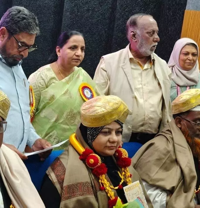 ಡಾ. ಫರ್ಝಾನಾ ಫರಾಹ್ ಅವರ ಕವನ ಸಂಕಲನ ‘ರುಕಾ ಸಾ ಮೌಸಮ್’ಗೆ ಕರ್ನಾಟಕ ಉರ್ದು ಅಕಾಡೆಮಿ ಪ್ರಶಸ್ತಿ