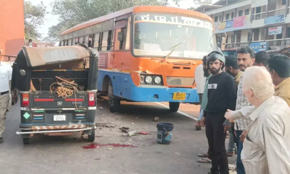 ಪುತ್ತೂರು| ಬಸ್‌ - ರಿಕ್ಷಾ ಢಿಕ್ಕಿ: ಮಹಿಳೆ, ಮಗು ಸ್ಥಳದಲ್ಲೇ ಮೃತ್ಯು