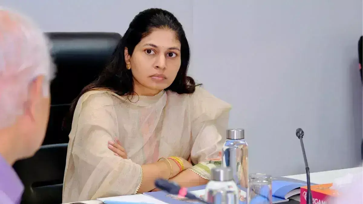 ಮಹಾರಾಷ್ಟ್ರ | ಕೇಂದ್ರ ಸಚಿವೆ ರಕ್ಷಾ ಖಾಡ್ಸೆ ಪುತ್ರಿಗೆ ಕಿರುಕುಳ : ಪ್ರಕರಣ ದಾಖಲು