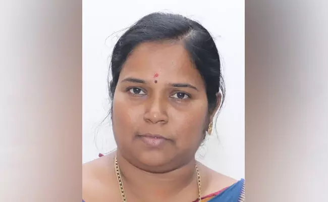 ಕಲಬುರಗಿ | ಗುಲ್ಬರ್ಗಾ ವಿವಿ ಮೌಲ್ಯಮಾಪನ ಕುಲಸಚಿವೆ ಪ್ರೊ.ಮೇಧಾವಿನಿ ಕಟ್ಟಿ ವರ್ಗಾವಣೆ