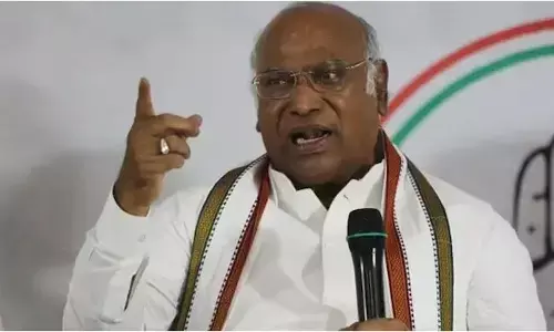 ದತ್ತಾಂಶ ಸಂರಕ್ಷಣೆ ಹೆಸರಲ್ಲಿ ಆರ್‌ಟಿಐ ಕಾಯ್ದೆ ದುರ್ಬಲಗೊಳಿಸಿದ ಮೋದಿ ಸರಕಾರ: ಖರ್ಗೆ